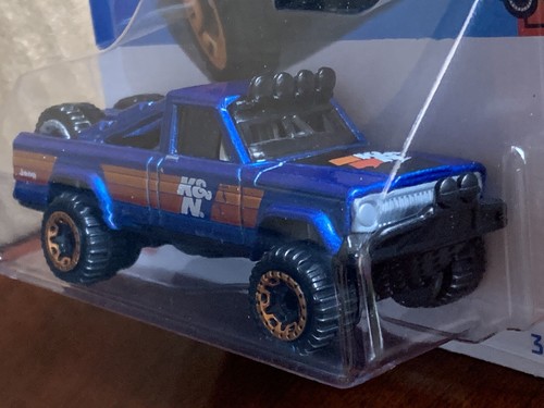 Hot Wheels Set Of Baja Truck & 73 Jeep J10 - Picture 9 of 12