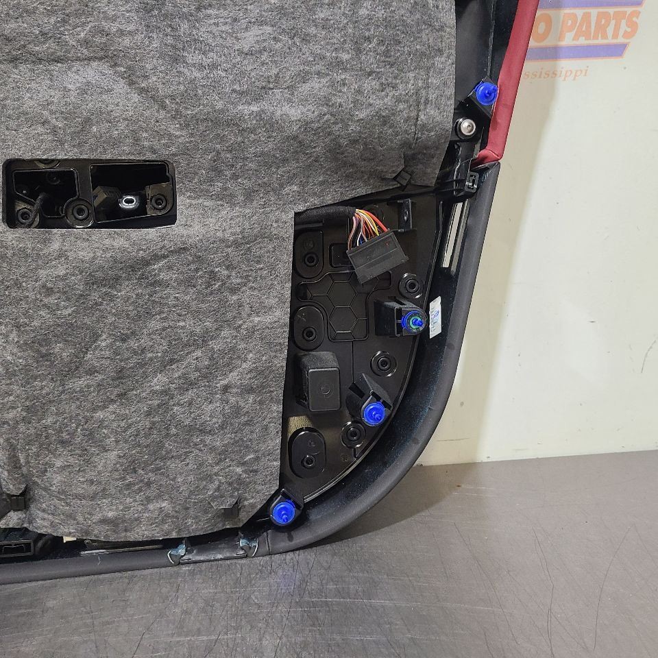 20 2020 MASERATI LEVANTE SQ4 GRANSPORT FRONT DOOR TRIM PANEL LEFT DRIVER