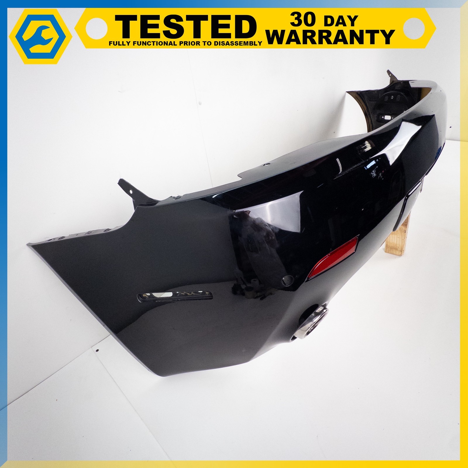 Aston Martin Vantage 2006-2012 Rear Bumper panel Black