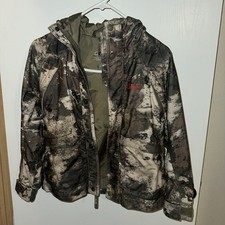 cabelas camo jacket With Hood Boys Small