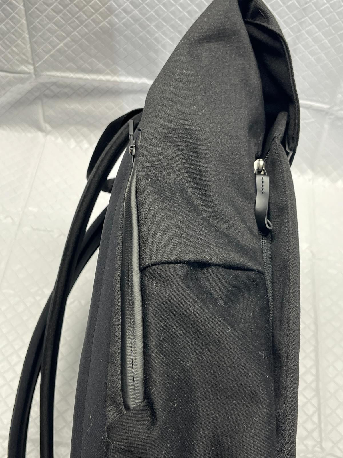 Bellroy Backpack Black - image 8