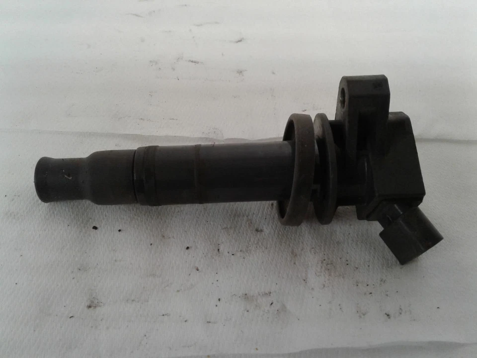 Bobina de encendido usada se adapta a: Chevrolet Prizm 2001 bobina grado A Foto 2 de 4