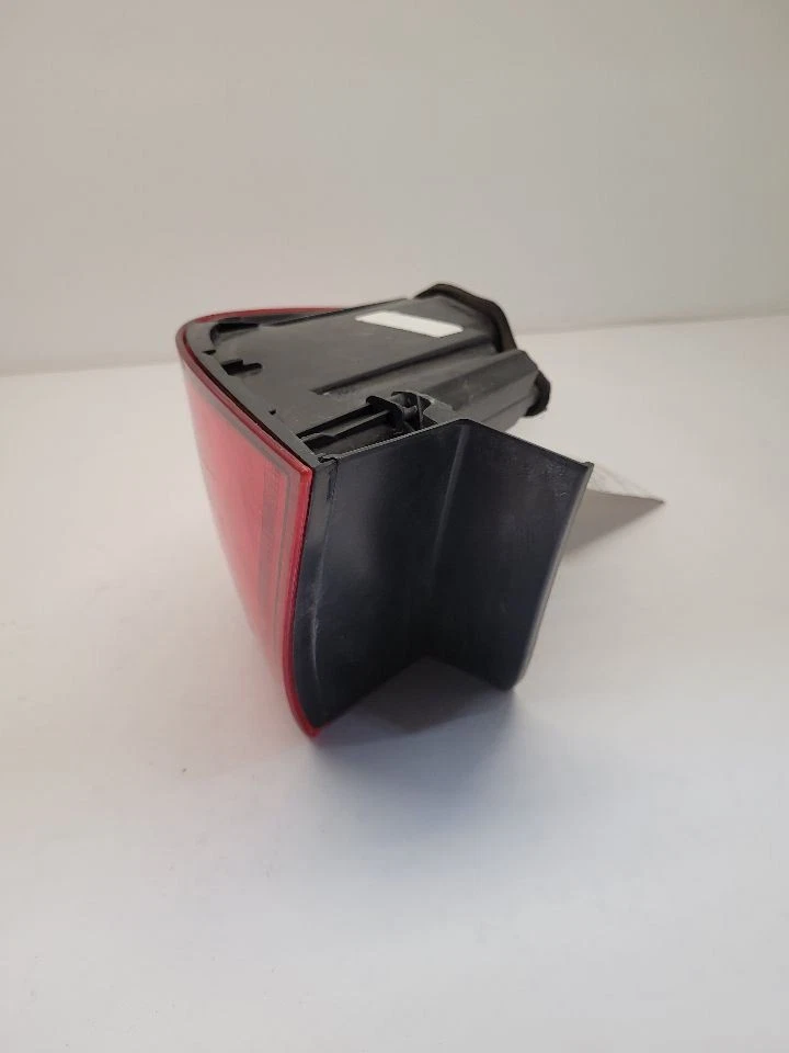 Luz trasera de pasajero KIA OPTIMA RH 2014 2015 construida en Estados Unidos incandescente 924024C500  Foto 4 de 4