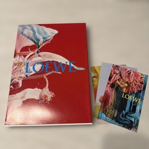 限定 LOEWE BOOK (With original box) アートブック Crafted World: Jonathan Andersonʼs LOEWE』 -の商品詳細 | 蔦屋書店