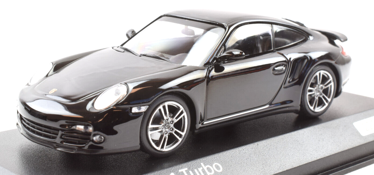 ☆激レア絶版*世界30台*Minichamps*1/43*Porsche Panamera 4S ☆激レア絶版*世界30台*Minichamps*1/43*Porsche Panamera 4S