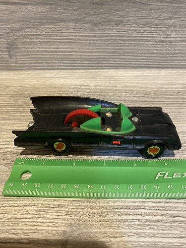 Vintage 1973 AHI Azrak Hamway BATMOBILE Zip Cord Toy Batman Robin Car *Damaged* - Picture 14 of 14