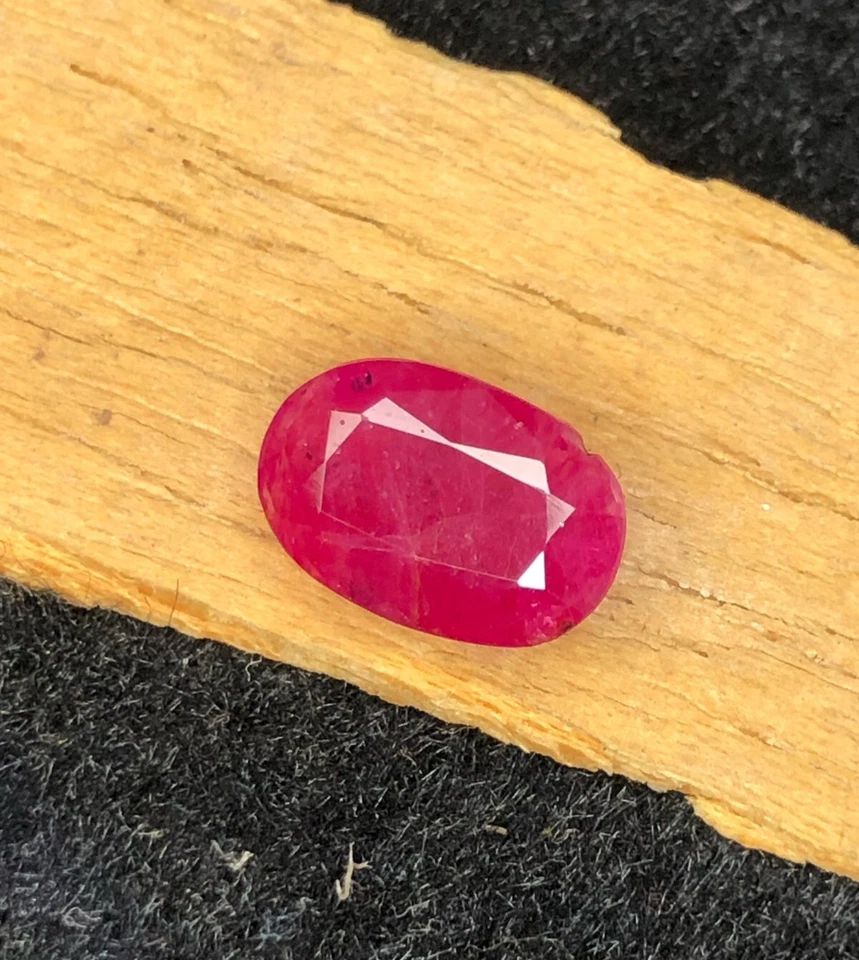 2.50 ct Top Quality Natural Ruby loose Gemstone From Afghanistan - Image 4 of 4