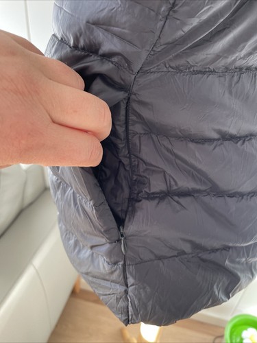 Uniqlo Ultra Light Vest, Size M - Picture 3 of 9