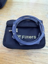 LEE Filters Foundation Holder Kit & 105mm Polariser ring - 100mm Filter System