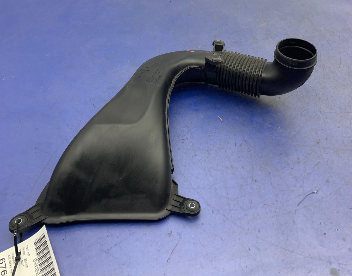 2017 BMW I8 OEM AIR INAKE PIPE TUBE DUCT 7649186