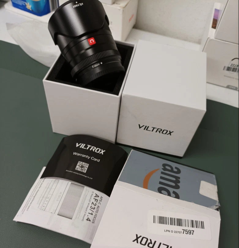 VILTROX 23mm F1.4 Sony E Auto Focus Lens Large Aperture Low Light Shooting Cam - Image 2 of 4