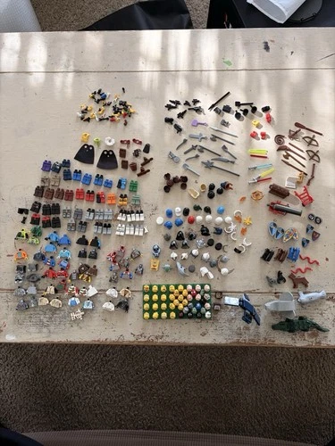 LEGO Minifigure Parts And Accessories Lot