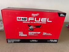 Milwaukee 2881-20 M18 FUEL 4-1/2" / 5" Grinder Slide Switch Lock-On NWB