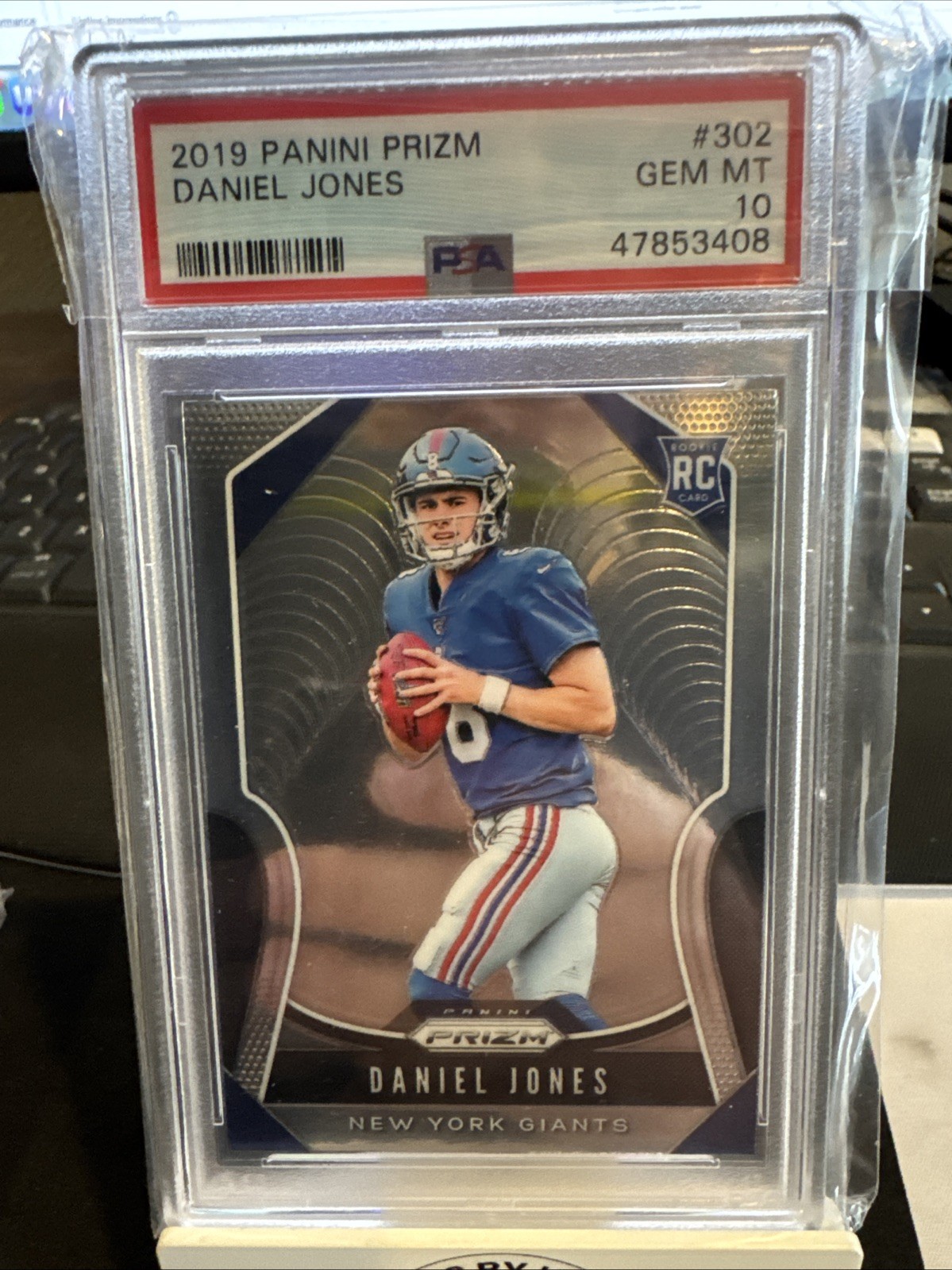 2019 Prizm Daniel Jones #302 PSA 10