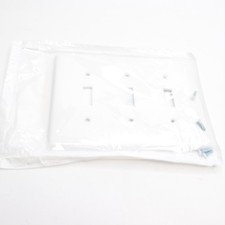 Leviton 3-Gang Toggle Wall Plate Midway/Midsize White Plastic 80511-W