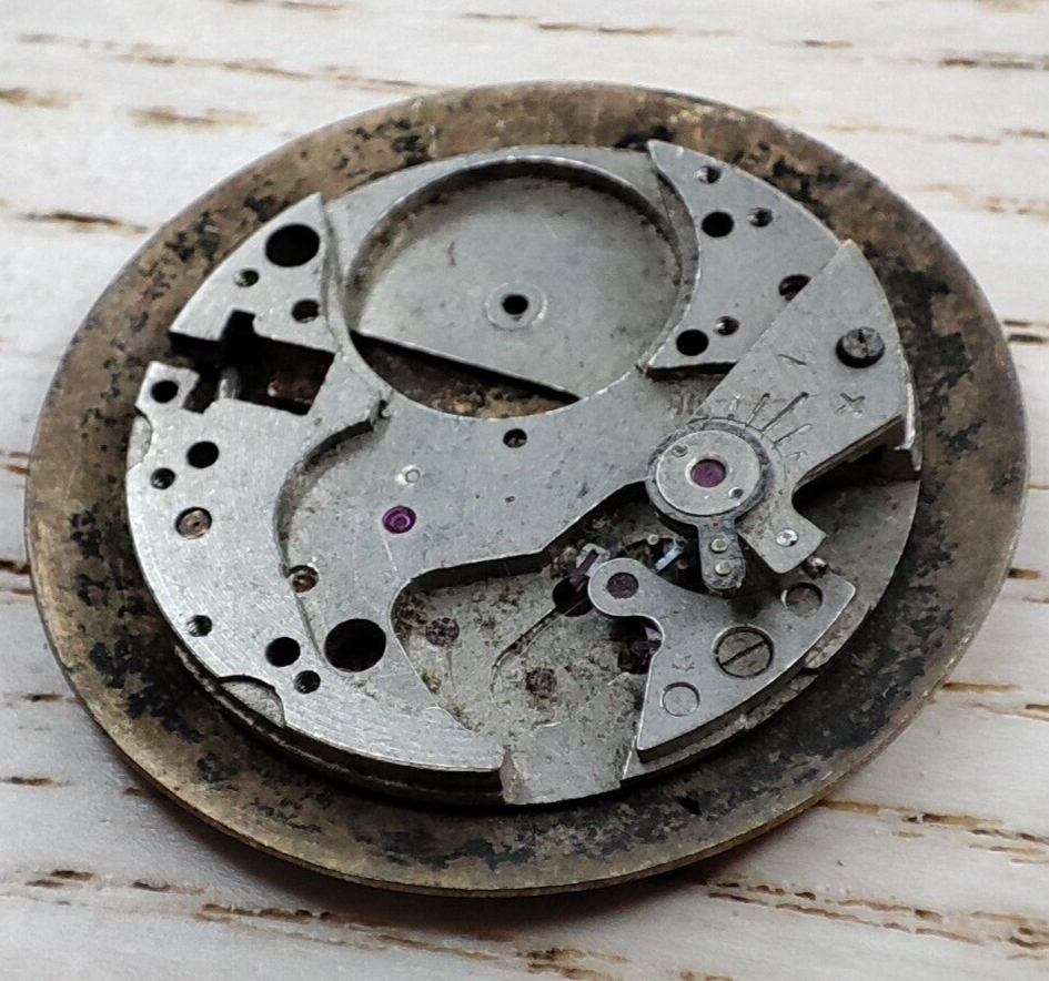 Vintage watch movement dial and plate 960 23.2mm parts spares repair-image