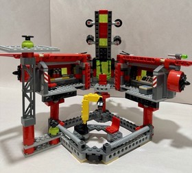 LEGO 8077 Atlantis Exploration HQ With 1 Minifigure & Instructions