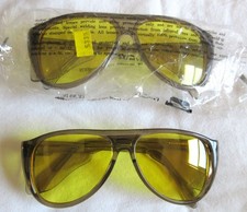 2 VTG Crews Foreman Z87 58CV Yellow Tinted Safety Glasses 147mm w/ Side Shields
