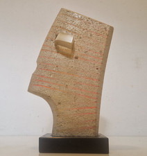 Christophe Gallard - Tête  pierre reconstituée et plexiglas H. 24,5 cm - ca 1990
