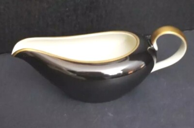 Fitz and Floyd China Gravy Boat, Renaissance Pattern. Black and Gold.