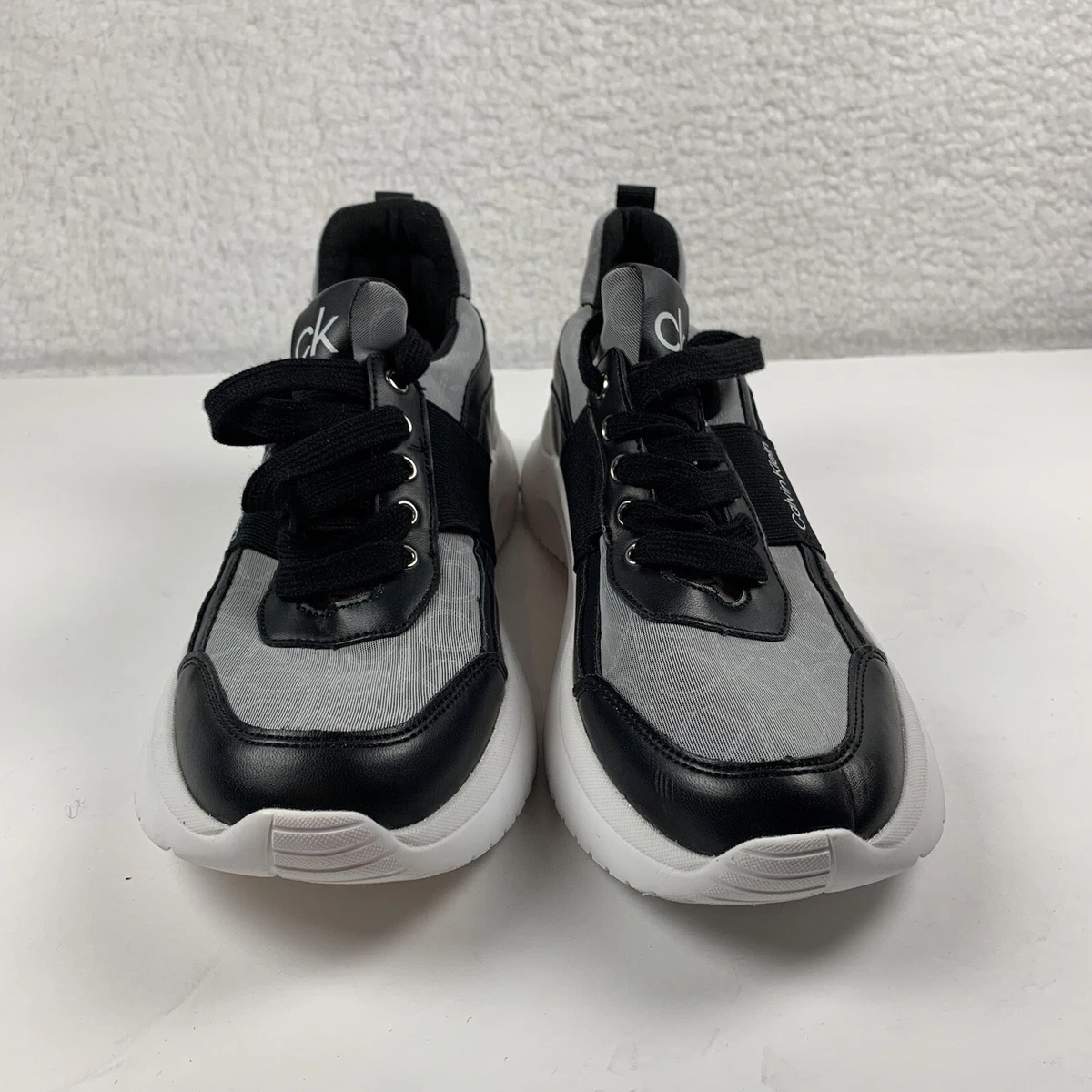 Calvin klein tysha hotsell logo knit sneaker