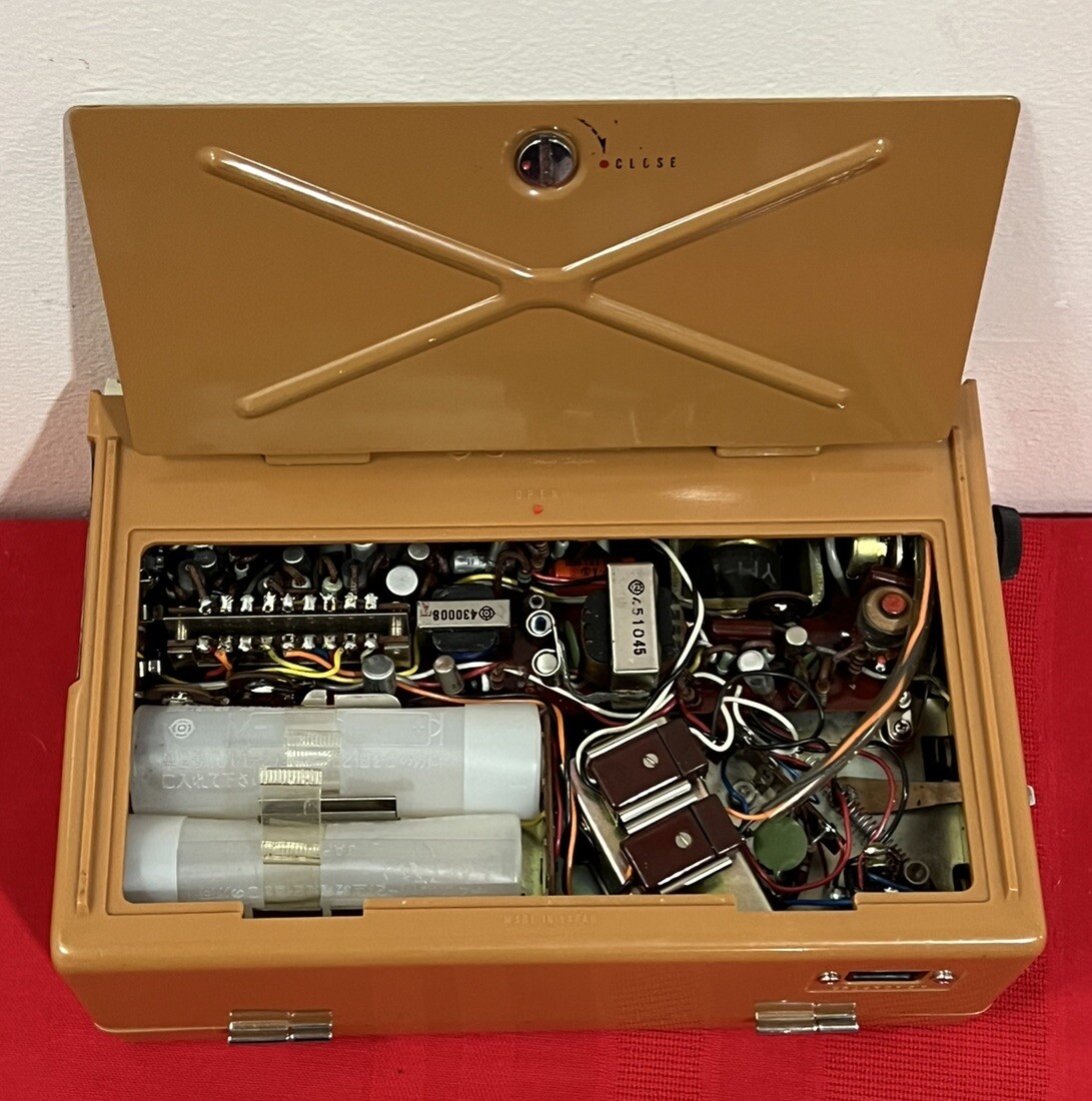 Hitachi Belsona Transistor SEVEN TRQ-399 REEL to Reel Tape
