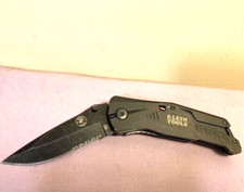 Klein Tools 44223 Combo Blade Spring-Assisted Open Folding Pocket Knife -- Great