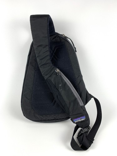 Patagonia Atom 8L Sling Black Nylon Crossbody Bag EDC One Size Barely Used - Picture 5 of 11