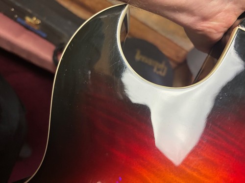2003 Gibson ES-137 Classic w/case - Picture 9 of 24
