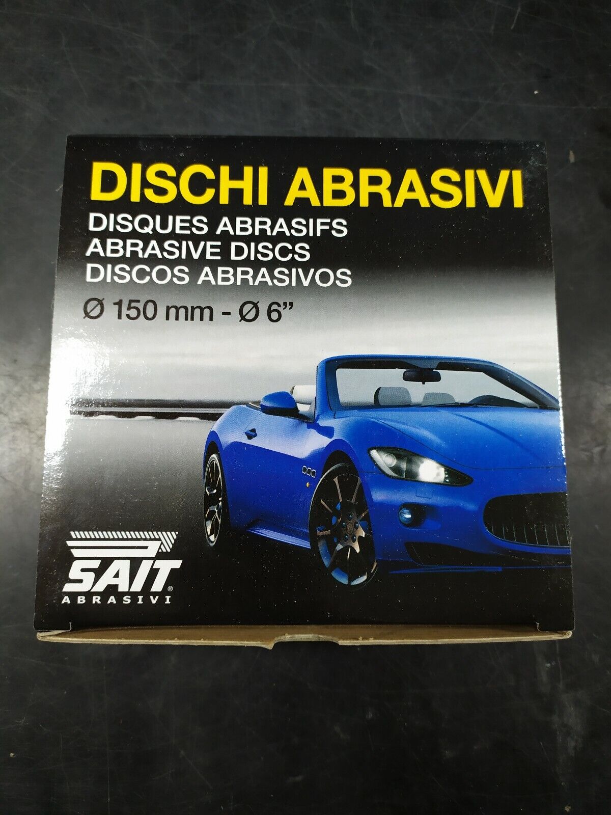 Foto 1 di 3