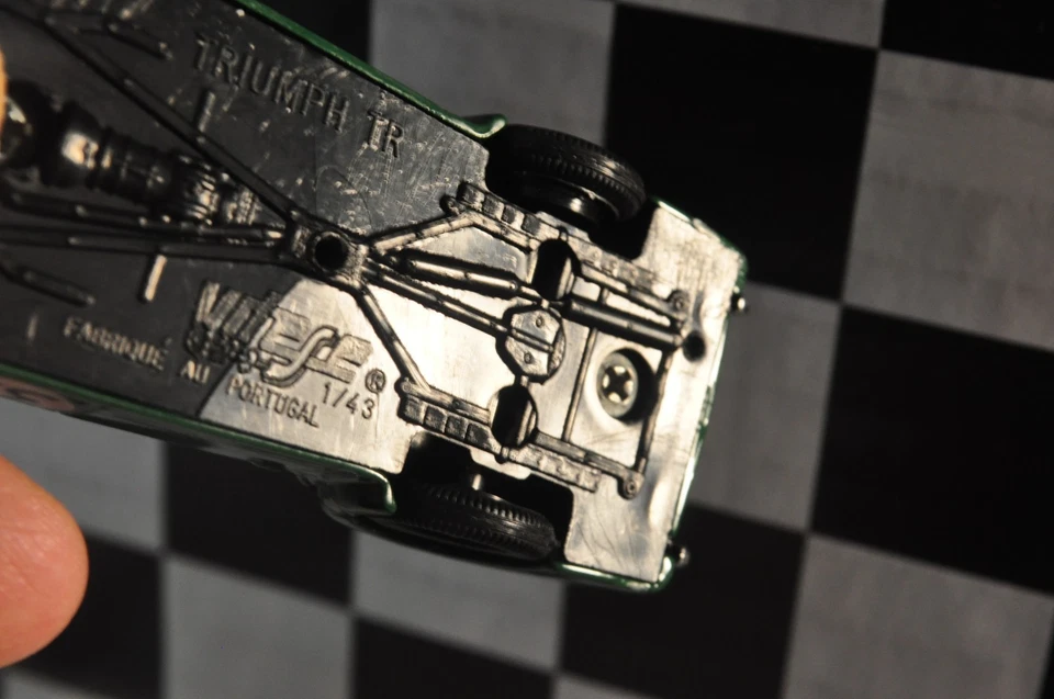 1/43 TRIUMPH TR2 #39  LE MANS - Immagine 3 di 3