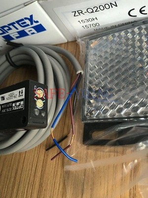 1PCS   photoelectric switch ZR-Q200N New #pk