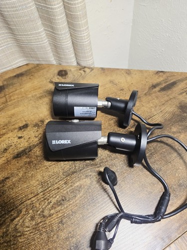 Lorex LNB4421 4MP HD Bullet IP Camera Set Of Two Untested