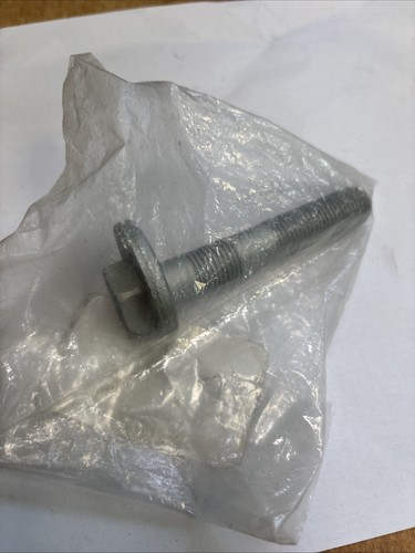 Genuine Camber Adjusting Eccentric Bolt Screw for TOYOTA AVENSIS AURIS CT200h - Picture 3 of 4