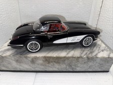 Autoart Millennium 1959 Chevrolet Corvette 1:18 Diecast Car 674/6000Tuxedo Black