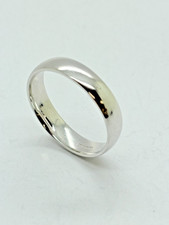 18ct (750) White Solid Gold Wedding Band – 5.0mm