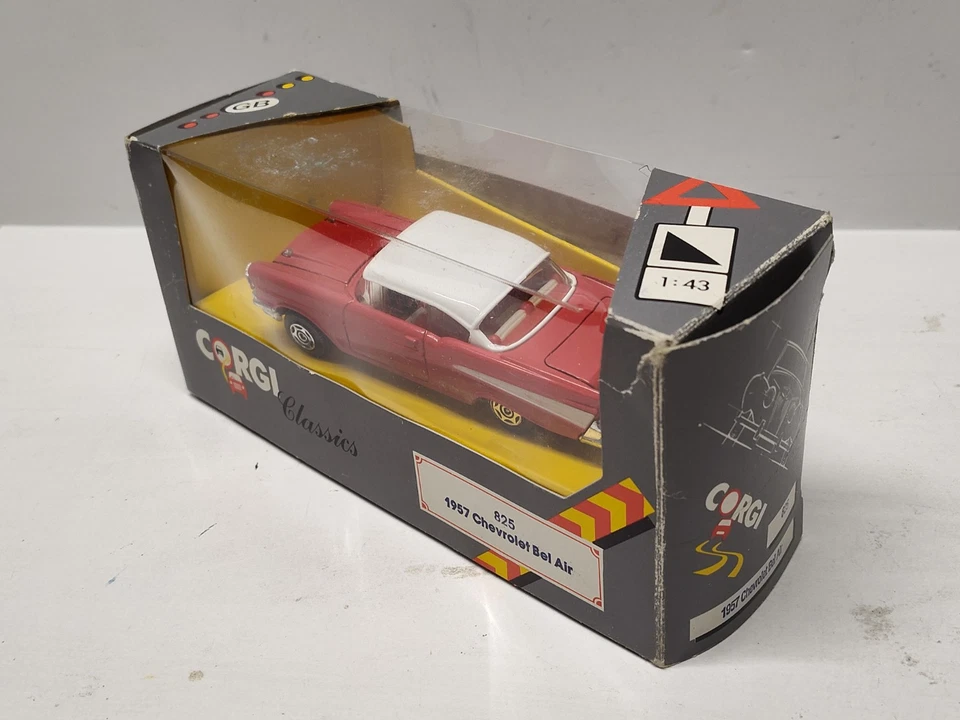 CORGI CLASSICS 1/43 SCALE #825 1957 CHEVROLET BEL AIR Diecast Toy w/ORIGINAL BOX - Image 2 of 4