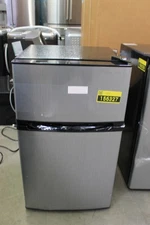 Insignia NSCF30SS9 20" Stainless 3.0 Cu. Ft. Top Freezer Mini Fridge NOB #156327