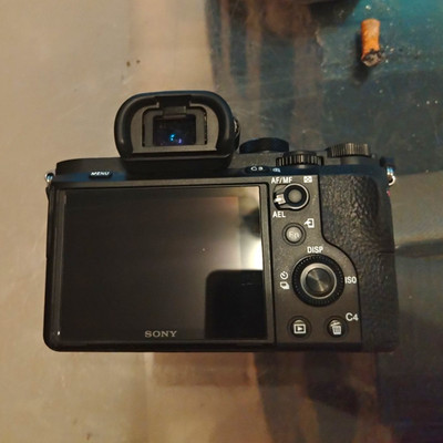 Sony Alpha 7 II ILCE-7M2 Body 24,3 MP E-Mount EVF spiegellos Schwarz