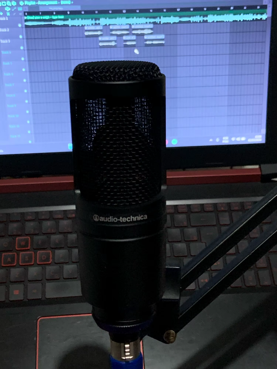 audio-technica AT2020 美品 Audio Technica AT2020 Side Address Studio Mic - Recording