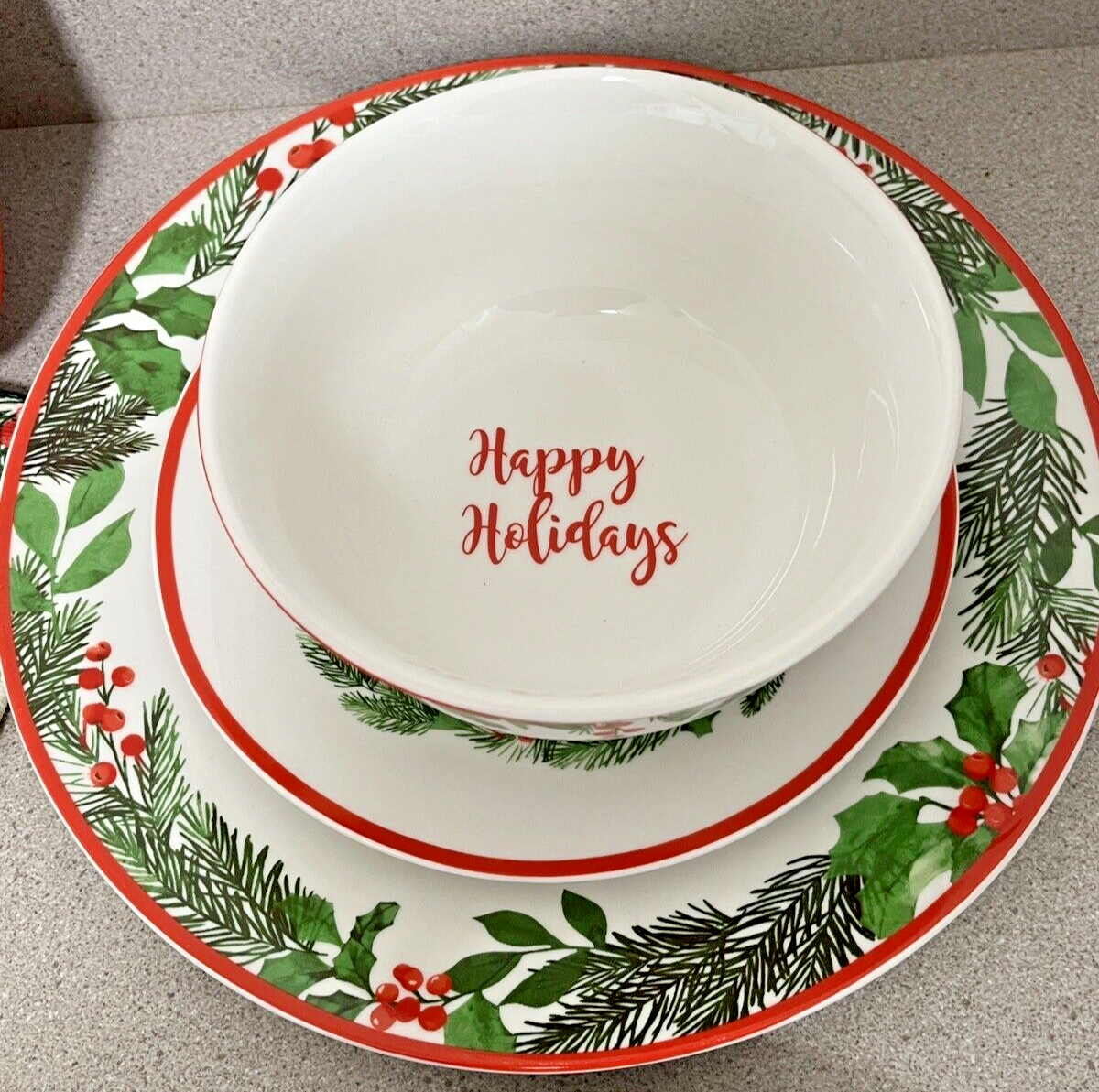 Royal Norfolk Christmas Holly 16~Piece Dinnerware set Dinner