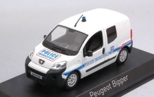 Diecast model car scale 1:43 Norev Peugeot Bipper 2009 Municipal Police