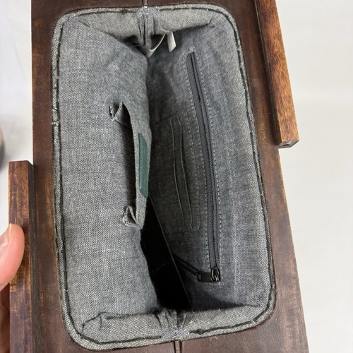 Elk Green Genuine Leather Small Clutch Purse W/ Wooden Closure Pristine Inside - Picture 17 of 24