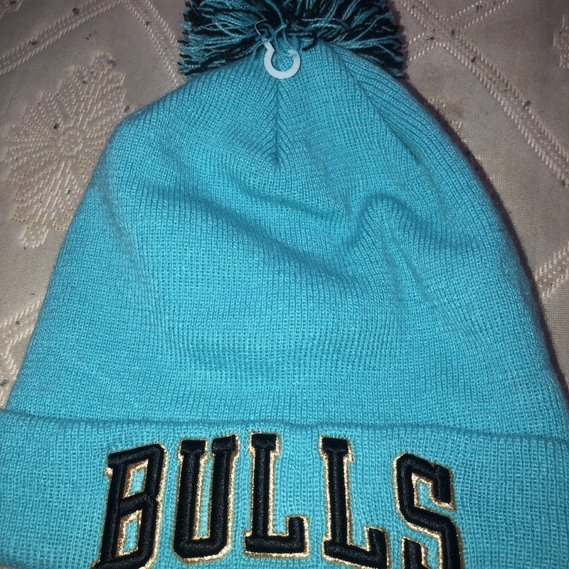 Chicago Bulls Hat Knit Winter Beanie Cap BRAND NEW