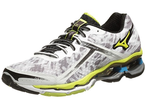 size 15 running trainers