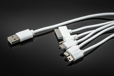 5 in 1 USB Kabel Ladekabel Micro Mini USB 8 PIN Stecker DC Hohlstecker weiss 1 m