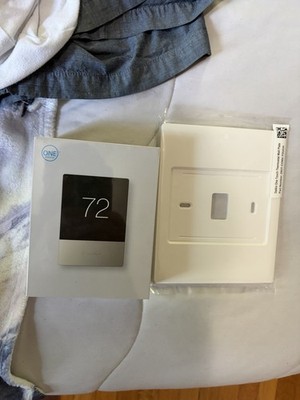 Daikin One Touch Smart Home Thermostat (Model DTST-TOU-A)