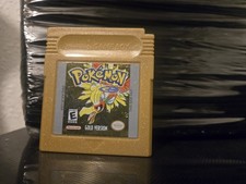 Pokemon Gold Version (Nintendo Game Boy Color, 2000)