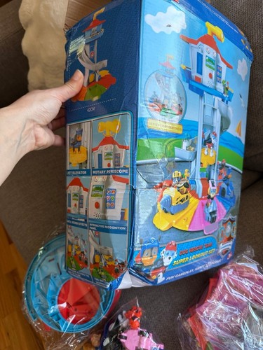 Paw Patrol dog rescue team super lookout set - Picture 3 of 11