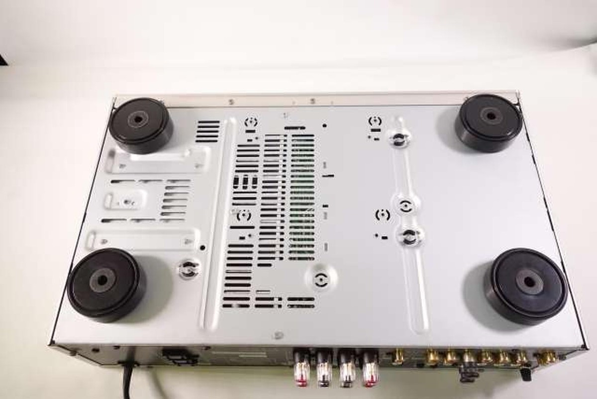 どん　DENON PMA-390RE Denon PMA-390RE Integrated Amplifier Silver Good Condition